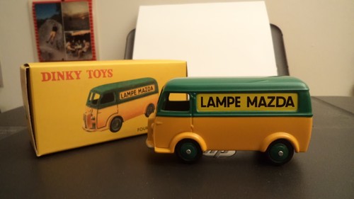 Fourgon miniature peugeot tole - fourgon,