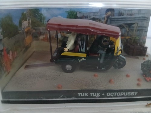 Tuk james - bond, octopussy