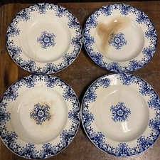 Série de 4 Assiette Vieillard