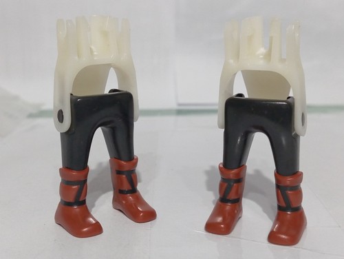Playmobil jambes marron - x2,