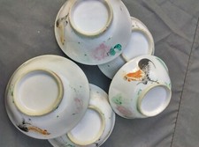 CINQ ANCIENS BOLS EN