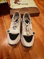 Chaussure Burberry