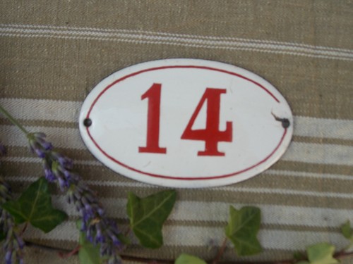 Ancienne petite plaque - ancienne,