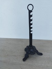 CHEMINEE - ATRE -  TREPIED DE