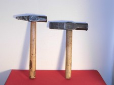 outil ancien /  marteau à