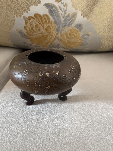 Petit vase japonais bronze - petit, en