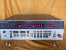 AGILENT / HEWLETT PACKARD 8656A Signal Generator / générateur HF