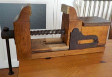 Superbe étau d'établi en bois et Métal marque TB à Lyon 5,8kg