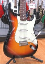 Guitare électrique FENDER Traditional Stratocaster des années 60
