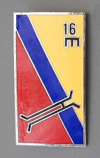 Insigne émail 16° RG 62°