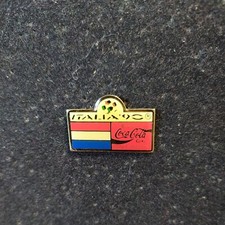 RARE PINS COUPE DU MONDE DE