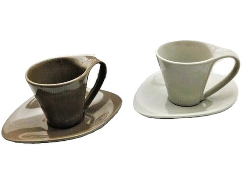 Lot deux tasses avec - de,
