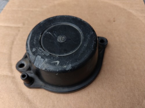 Chapeau couvercle carburateur - chapeau,