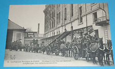 CPA 75 Les Sapeurs Pompiers de PARIS - Un départ avec l'ancien matériel