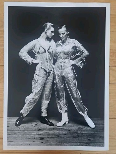 Helmut newton genuine sumo - genuine,