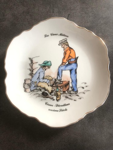 Assiette collection porcelaine