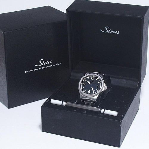 Sinn 656 cadran noir - 656,