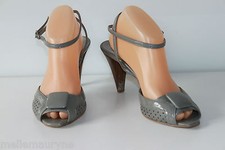 JONAK Sandales Cuir Gris Gris T 40 TBE