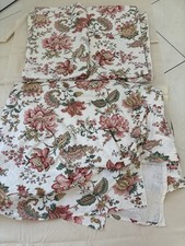 couvre lit 2 de rideau  Urgé