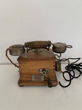 Ancien Téléphone en Bois à