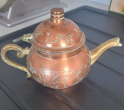 Ancienne petite theiere - ancienne,