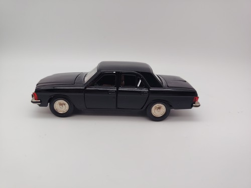 Volga gaz 3102 - 1/43,