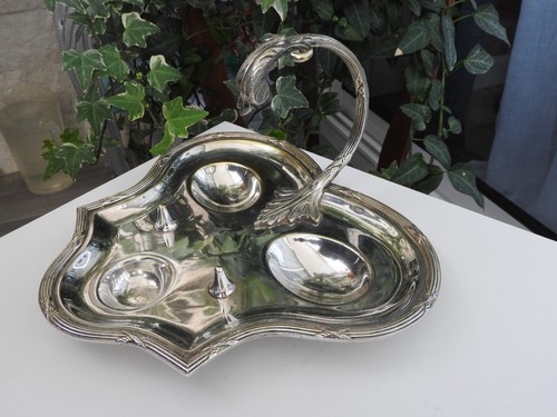 Oeufrier service ancien - service,