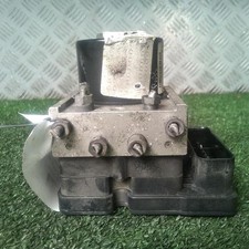 Bloc ABS (freins anti-blocage)