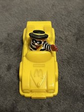 Jouet MAC DONALD'S  Véhicule Jaune Avec Hamburglar 1991