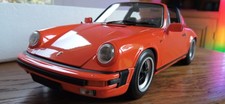 1/18 Minichamps Porsche 911 Carrera 3.2 Targa 1983 orange