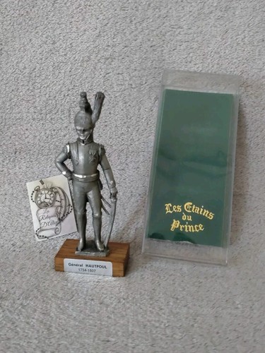 Figurine les etains - les, du