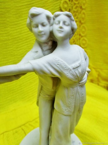Ancienne figurine - , de