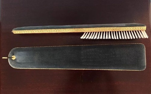 Ancienne brosse vêtements - ancienne, À