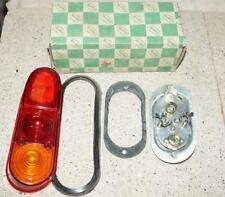 Feu arrière droit complet d'origine Yorka 0083110064 Renault 4 R4 4L