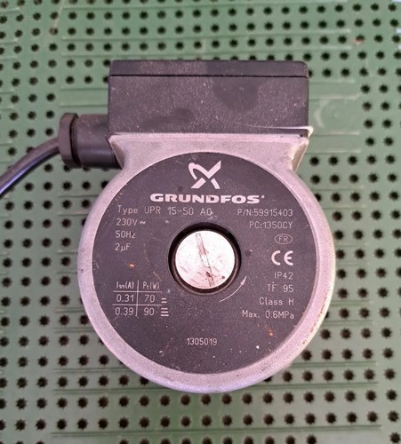 Moteur circulateur pompe - de,