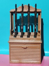 PLAYMOBIL ARMOIR ET FUSILS