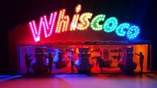 Stand cascade whiscoco fête - cascade,