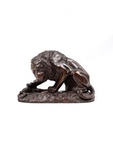 Sculpture en bronze lion au