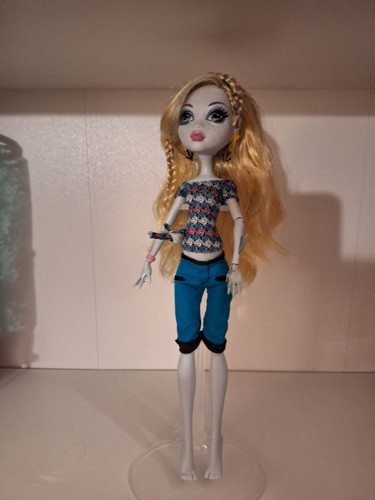 Monster high classroom lagoona - classroom,