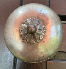 Bibelot Art Déco en Étain