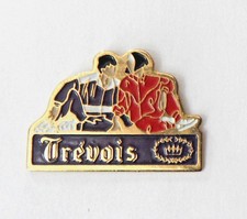 RNT S/ Pin's mode vêtements Trévois