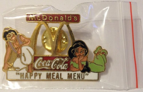 Pin donald coca cola - cola,