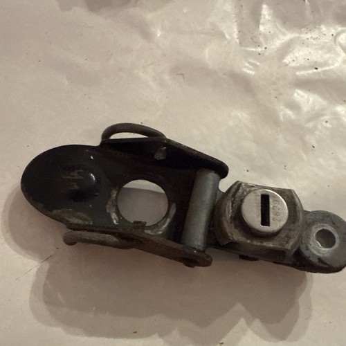 Serrure verrouillage selle - verrouillage,