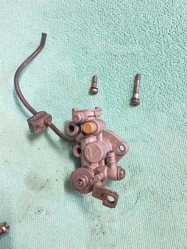 Pompe huile suzuki 125 - pompe,
