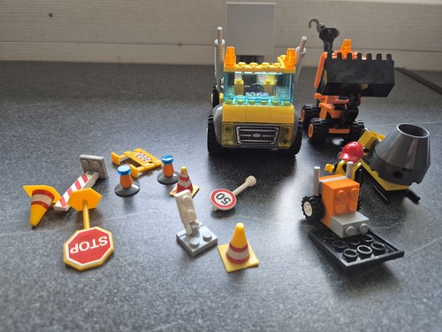 Lego réf 10683 camion - lego,