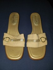 Predictions womens beige/gold slip-on sandals size 11
