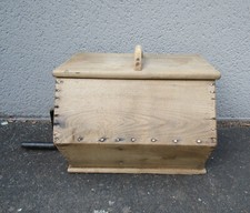 ancienne baratte à beurre art