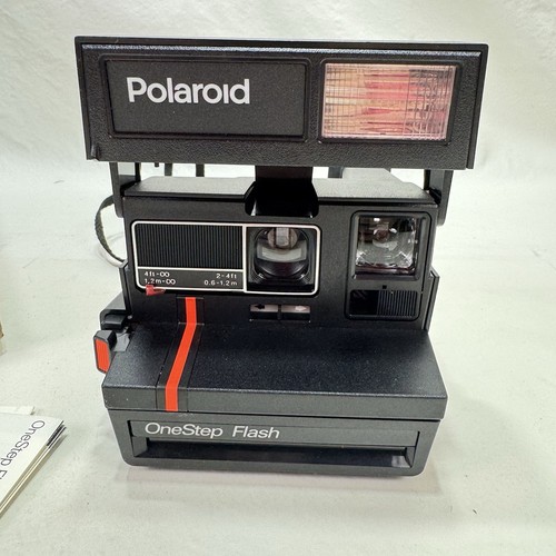 Vintage polaroid 600 one step - vintage,