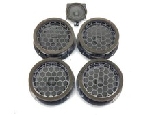 Skoda Octavia Mk4 2024 Essence / Électricité Kit système audio 81kW AMD182887