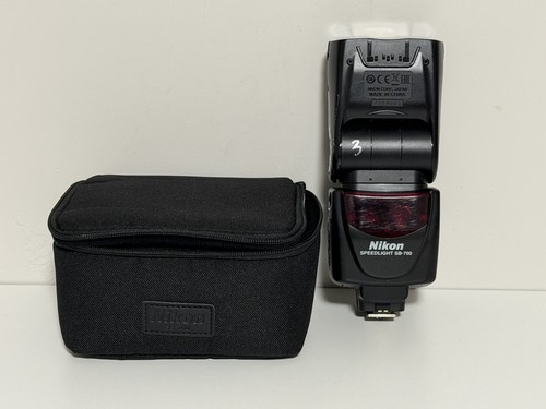 Nikon speedlight 700 shoe - speedlight, sb-700